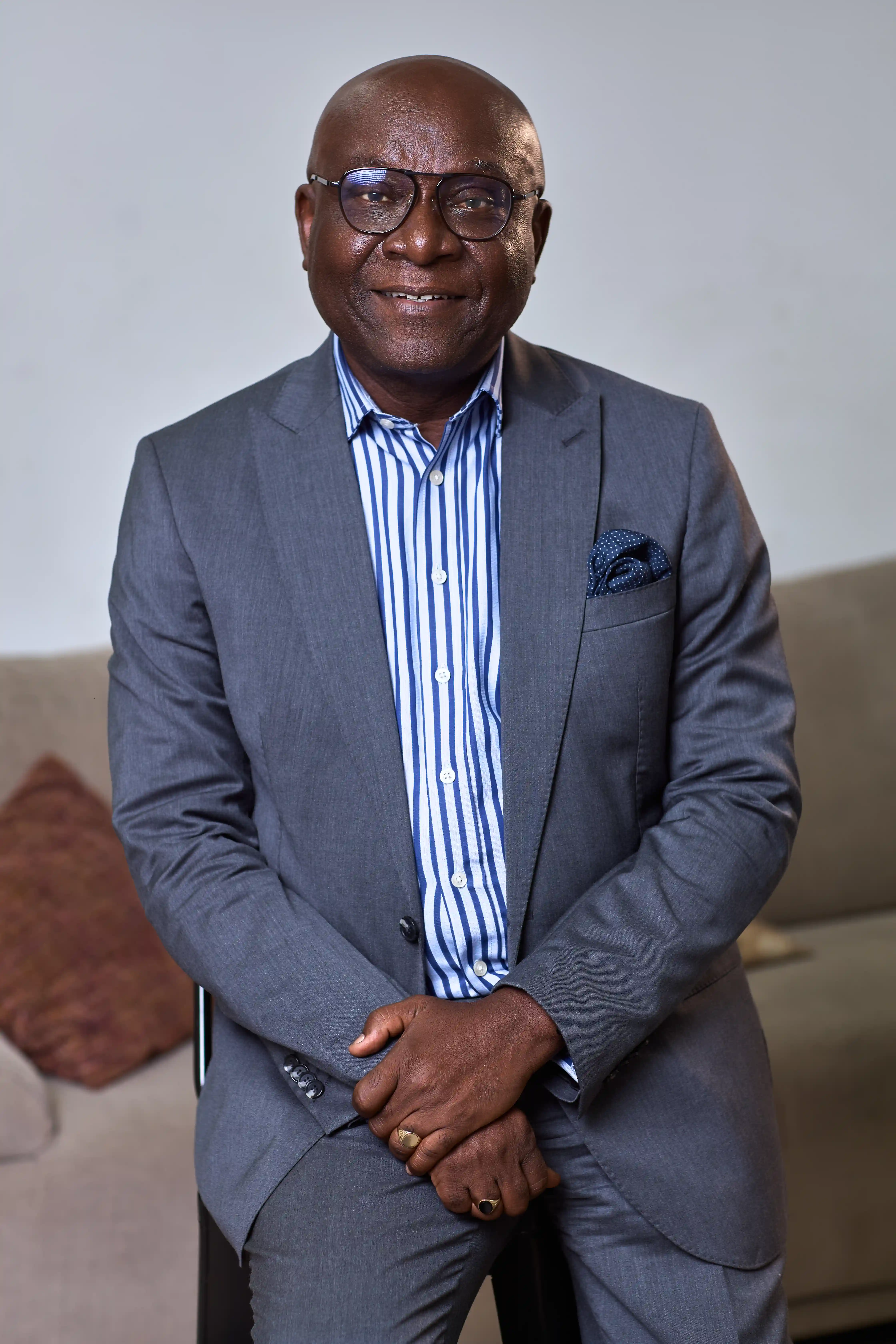 Dr. Darius Osei